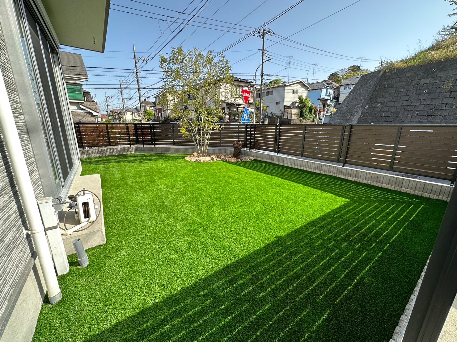 人工芝お庭マーケットの施工事例画像