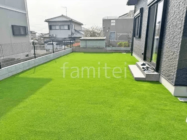 ファミリー庭園の人工芝施工事例
